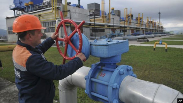 Американці, чия компанія виграла конкурс на видобуток газу в Україні, – давні знайомі міністра енергетики США Перрі