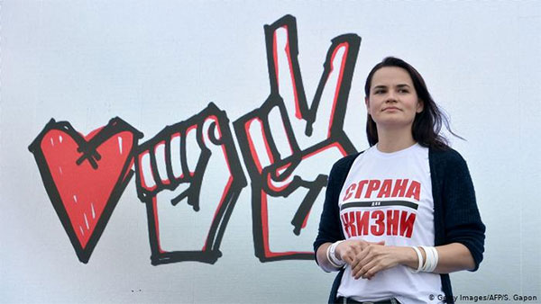 Кандидатка в президенти Білорусі Тихановська закликала відмовитися від насильства