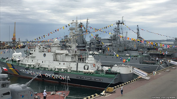 “Москітний флот” чи фрегати: який флот будує Україна