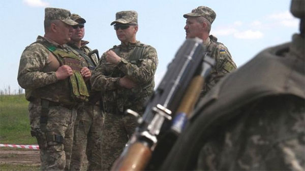Новий командир на Донбасі: що відомо про генерала Сирського