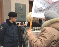 Кияни перекрили рух, протестуючи проти свавілля Черновецького 