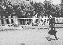 !933 рук. На вулицях Харкова. Фото з архівів НКВС !933 рук. На вулицях Харкова. Фото з архівів НКВС
