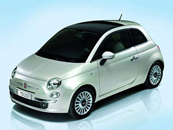 Мало хто сумнівається, що Fiat 500 стане бестселером. Але перші 500 машин будуть унікальними, і полювання на них було серйозним
