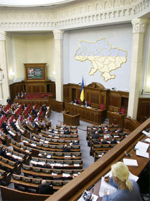 Парламент спробує мінімізувати вплив кризи на промисловість?