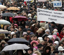 Пристрасті коло столичної мерії накалилися