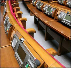 Уряд закликав нардепів не зволікати з рішенням фінансових і кадрових питань Уряд закликав нардепів не зволікати з рішенням фінансових і кадрових питань