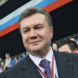 У Кремлі мріють про губернатора малоросії Януковича