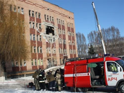 Вибух у луганській лікарні: балон, що вибухнув, не був наповнений медичним киснем