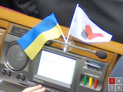 БЮТ заявляє, що оскаржить закон про вибори у Конституційному суді