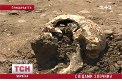 Знайдено чергове масове поховання жертв комуністів