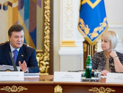 Табачнику і Герман перепало від гаранта Табачнику і Герман перепало від гаранта