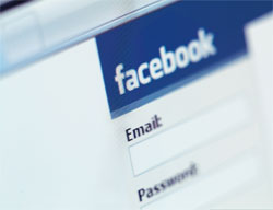 Facebook розширив функціональність коментарів