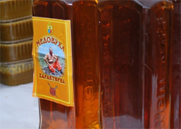 У Луцьку продавали медовуху-«антимоскалін»