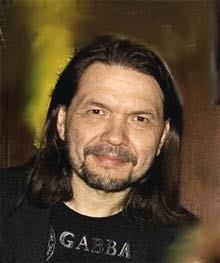 Олександр Бригинець, вважає, що Київ може виявитися старшим за єгипетські піраміди, яким більш як 4,5 тисячі років Олександр Бригинець, вважає, що Київ може виявитися старшим за єгипетські піраміди, яким більш як 4,5 тисячі років