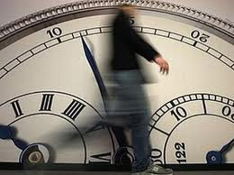 Регіонали нарешті отямилися і пропонують жити за Сонцем, а не за кремлівськими курантами Регіонали нарешті отямилися і пропонують жити за Сонцем, а не за кремлівськими курантами