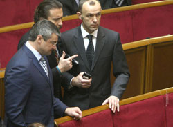 Тушкована більшість ігнорує законопроекти опозиції Тушкована більшість ігнорує законопроекти опозиції