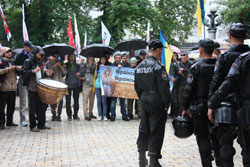За ухвалення «закону про мови» має відповісти й опозиція За ухвалення «закону про мови» має відповісти й опозиція