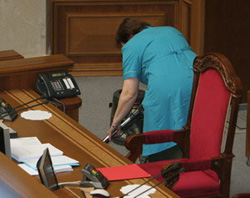 Мартинюку не дадуть поспікерувати Мартинюку не дадуть поспікерувати