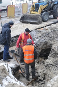 Наплювали на закони. Будівельні роботи у Гостинному дворі тривають