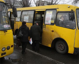 Хроніки “покращення”. У столичних маршрутках дорожчає проїзд