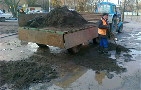З віртуального світу. Азарову вже рапортують, що половина доріг відремонтовано