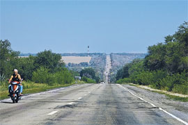 Міністр інфраструктури не впевнений, що наступної весни дорожнє покриття не зникне разом із снігом Міністр інфраструктури не впевнений, що наступної весни дорожнє покриття не зникне разом із снігом