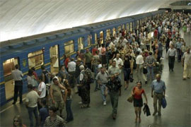 Для глибоко збиткового столичного метро електронні квитки коштуватимуть 400 млн