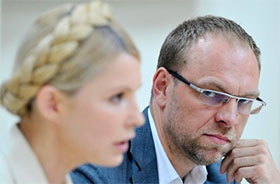 Опозиція заявляє про арешт Власенка