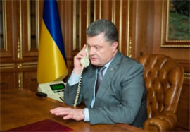 Порошенко, Меркель і Оланд поговорили з Путіним про Донбас