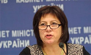 Яресько не впевнена чи продовжить МВФ програму допомоги Україні
