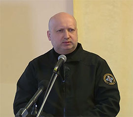 РНБО ухвалила рішення про  припинення переміщення вантажів через лінію зіткнення