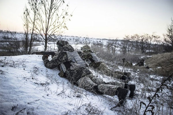 Ситуація на фронті: вдень - тиша, вночі - окупанти постріляли