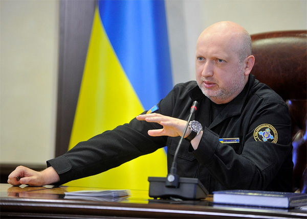 Турчинов вважає, що гарантом безпеки може бути тільки стратегічна зброя