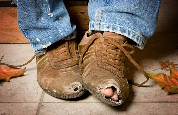 Затогиперзвуковыеракетыесть. У Кремлі здивувалися, що третина росіян не можуть дозволити собі нове взуття Затогиперзвуковыеракетыесть. У Кремлі здивувалися, що третина росіян не можуть дозволити собі нове взуття