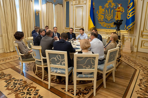 Зеленський пояснив своє рішення достроково припинити повноваження парламенту