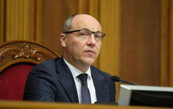 Парубій каже, що Указ про дострокове припинення повноважень ВР буде оскаржений