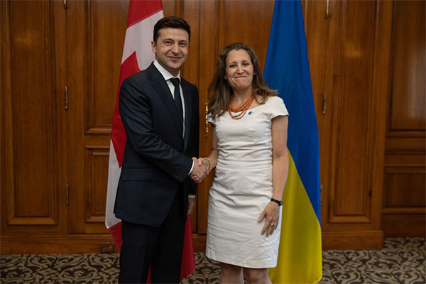 Зеленський і Фріланд наголосили на важливості консолідації міжнародної коаліції для протидії російській агресії.