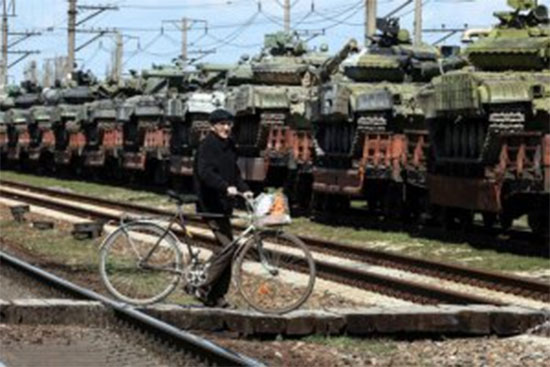 Росія нарощує матеріально-технічні ресурси окупаційних військ. Навіщо?