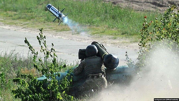 У ЗСУ надійшли нові ракети FGM-148E, які є однією з останніх модифікацій протитанкових ракет комплексу «Джавелін»