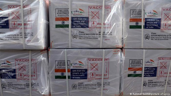 Індія призупинила експорт вакцини AstraZeneca