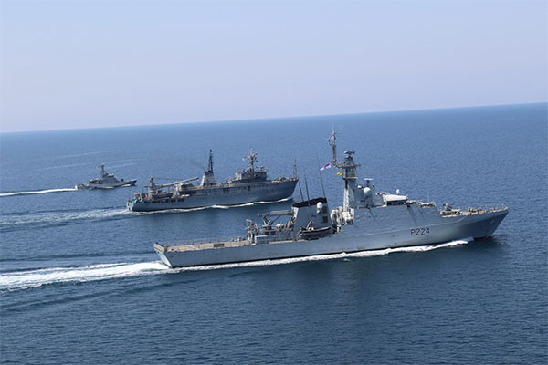 ВМС України і  кораблі Великобританії провели спільне тренування 