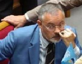 Табачніку найкраще вдається длубатися в носі і паплюжити Україну